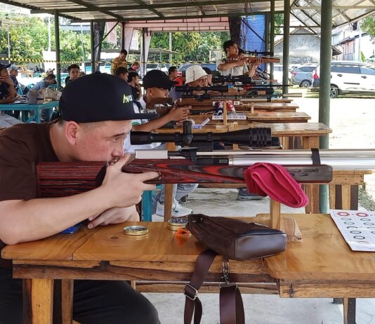 Pecinta Menembak di Majalengka, Menggelar Nagbuburit Sambil Berlatih