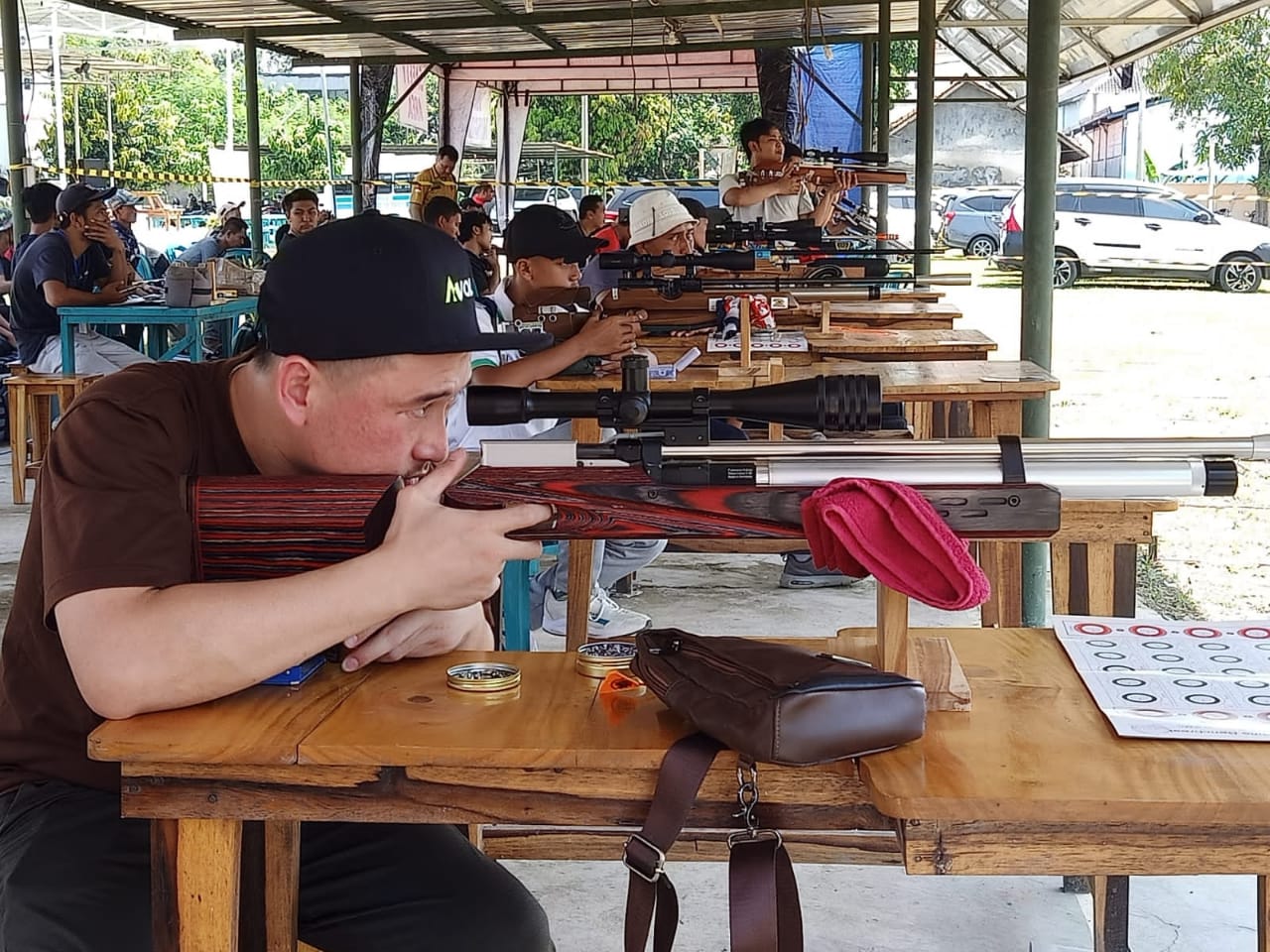 Pecinta Menembak di Majalengka, Menggelar Nagbuburit Sambil Berlatih