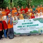 Cegah Terjadinya Longsor, Pos yandu Merak 9 Lakukan Penanaman Pohon di Gunung Gulis