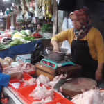Harga Daging Ayam dan Cabai di Pasar Sumedang Kota Masih Mahal