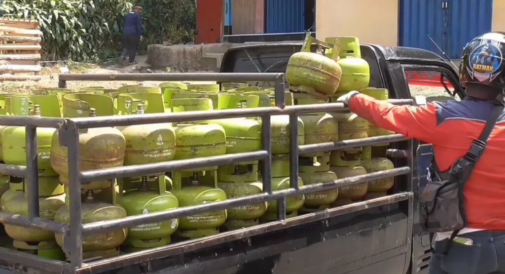 150 Tabung Gas Elpiji Raib Digondol Maling dalam Sepekan, Aksi Pelaku Terekam CCTV, JurnalSuma