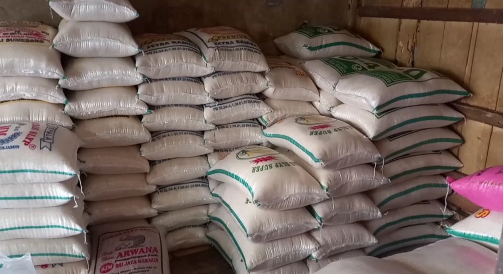 Harga Beras di Sumedang Masih Mahal, Omset Pedagang Menurun, JurnalSuma