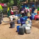 Terdampak Kekeringan, Puluhan Warga Rela Menunggu Lama Mendapatkan Air Bersih, JurnalSuma