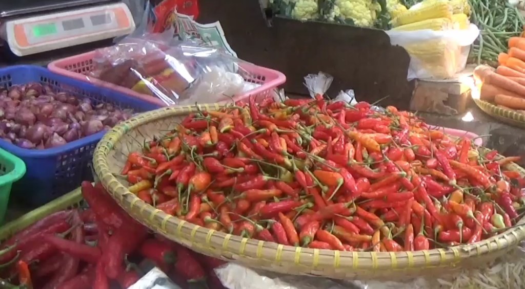 Harga Cabai Domba di Pasar Inpres Sumedang Tembus di Angka Rp 60 Ribu Per Kilogram, JurnalSuma