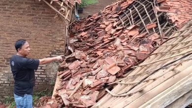 Lansia di Rancakalong Tertimpa Rumah Ambruk saat Tengah Bersih-bersih, Jurnal Suma