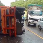 Truk Batu Bara Terguling di Tikungan Bangkong Tanjungsari, Jurnal Suma