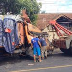Truk Tronton Pengangkut Air Mineral Terlibat Kecelakaan di Sumedang, Sopir Sempat Terjepit Selama 1 Jam, Jurnal Suma