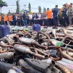 Lebaran Nyaman, Ribuan Botol Miras dan Knalpot Brong Dimusnahkan Polres Sumedang