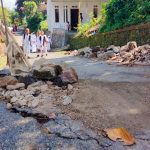 Jalan Desa Penghubung 2 Dusun di Cisarua Ambles Akibat Pergerakan Tanah