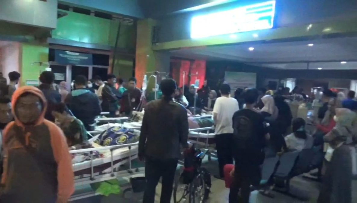 Gempa 6,2 Guncang Garut, Pasien di RSUD Sumedang Panik Keluar Selamatkan Diri