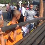 Demi Biayai Lahiran Istri, Pria di Sumedang Nekat Curi Tiang Kabel Internet