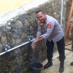 Bahagianya Warga Ciherang Dapat Bantuan Sumur Bor dari Polres Sumedang