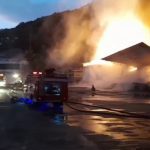 Kebakaran Hebat Melanda Gudang Kapas di Sumedang, 13 Unit Damkar Dikerahkan