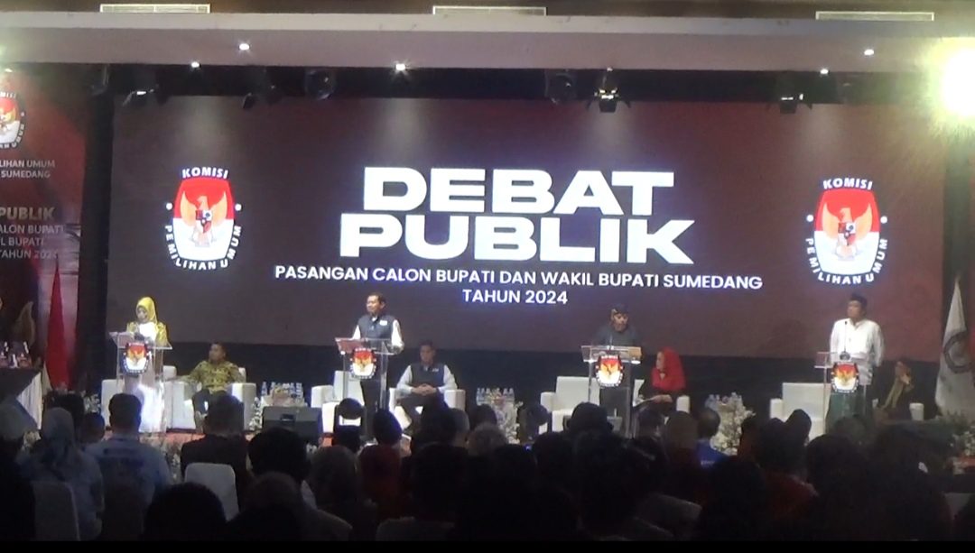 Meski Sempat Ada Kendala, Debat Perdana Pilbup Sumedang Berlangsung Meriah