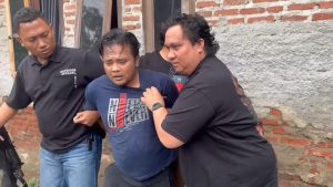 Polisi di Majalengka Lepaskan Tembakan Peringatan Saat Tangkap Komplotan Spesialis Pencuri Mobil