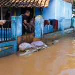 Banjir di Cimanggung Mulai Surut, Warga Berharap Penanganan Sungai Cimande Segera Dilakukan