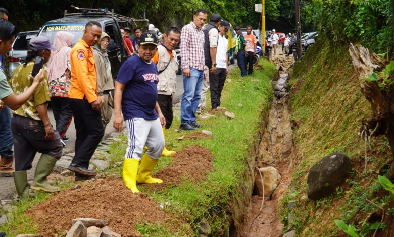 Hujan Deras Picu Banjir Lumpur di Sumedang, 22 Rumah Terdampak