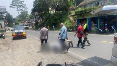 Gagal Menyalip, Pemotor di Sumedang Meninggal Dunia Terlindas Truk