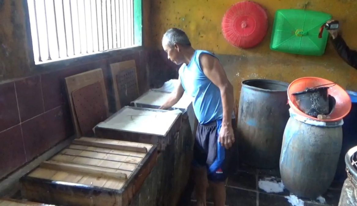 Harga Kedelai Stabil, Pengusaha Tahu Sumedang Justru Keluhkan Naiknya Harga Minyak