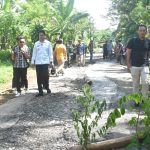 Respon Keluhan Warga, Wabup Sumedang Cek Langsung Jalan Rusak di Tanjungmedar
