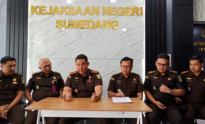 Kejari Sumedang Ungkap Dugaan Korupsi Kayu Jati Tol Cisumdawu, Negara Rugi Rp 2,1 Miliar