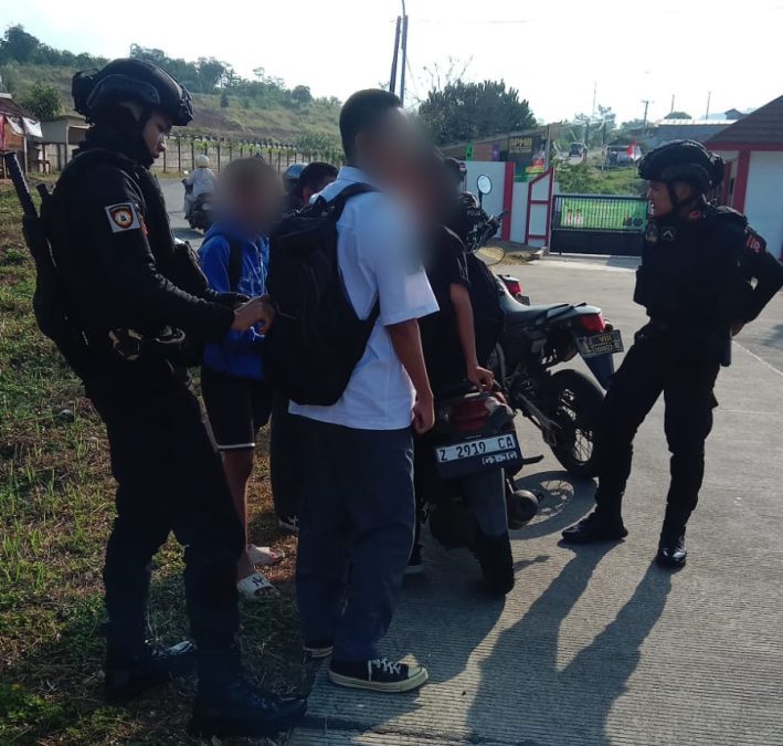 Gerak Cepat Warga dan Polisi Gagalkan Tawuran di Kawasan Desa Mekarjaya Sumedang