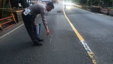 Naas, Pengendara Motor Tewas Terlindas Truk di Jalan Raya Bandung-Sumedang