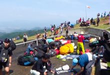 Hari Pertama Kejuaraan Paralayang Internasional di Sumedang Ditunda Akibat Cuaca Buruk