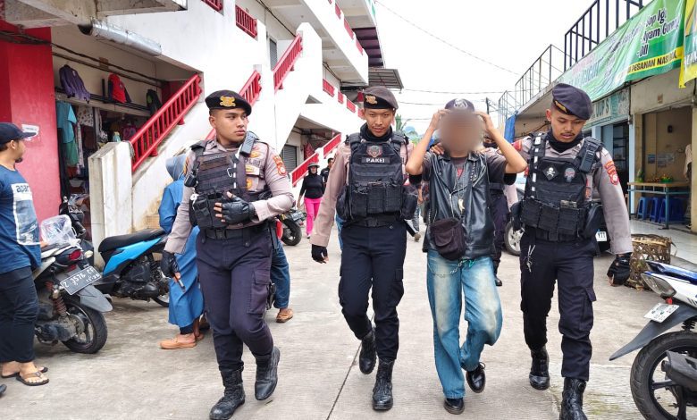 Dua Pengamen di Sumedang Diamankan Polisi, Ditemukan Bawa Amunisi dan Serbuk Kratom