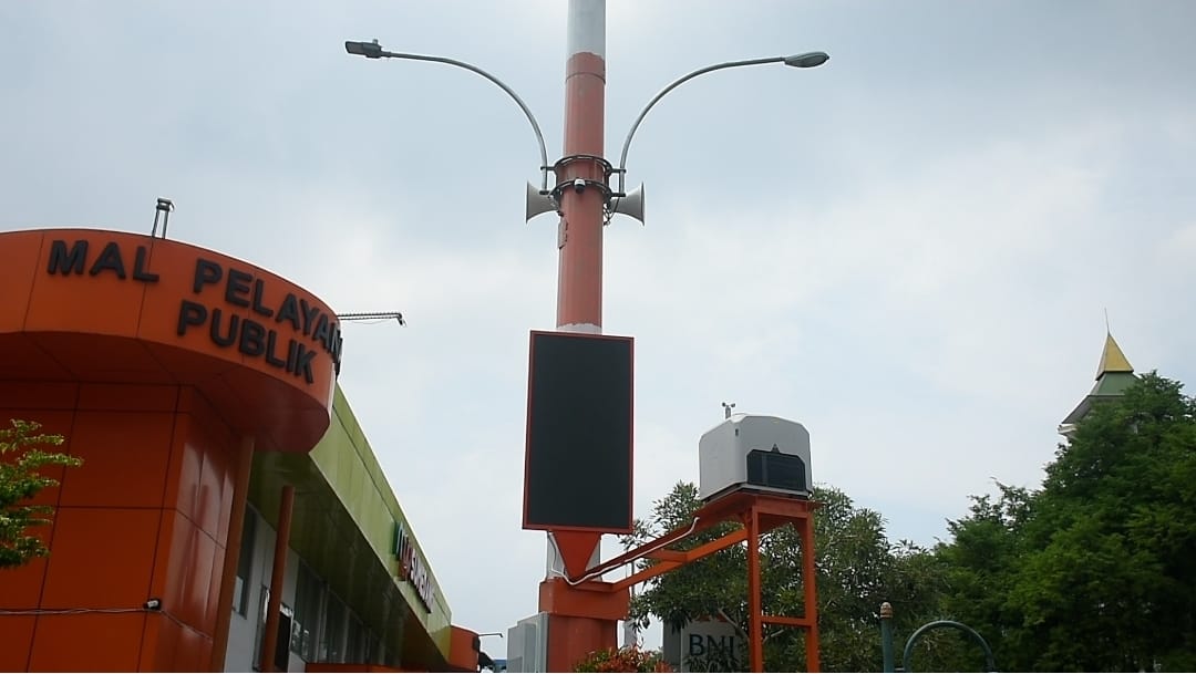 Wamendagri Bakal Resmikan Smart Pole di Sumedang, Dilengkapi Drone Patroli dan Pengisian Kendaraan Listrik