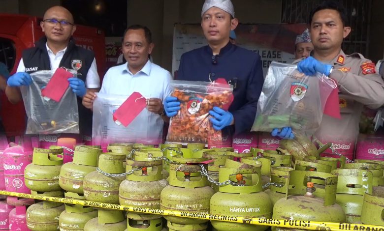 Polisi Bongkar Praktik “Gas Suntik” Ilegal di Sumedang, Tiga Pelaku Ditangkap