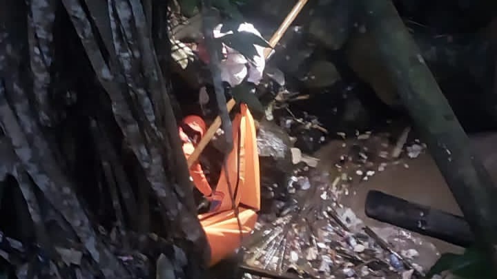 Terbawa Arus Sungai, Jasad Perempuan Tanpa Identitas Gegerkan Warga Sumedang
