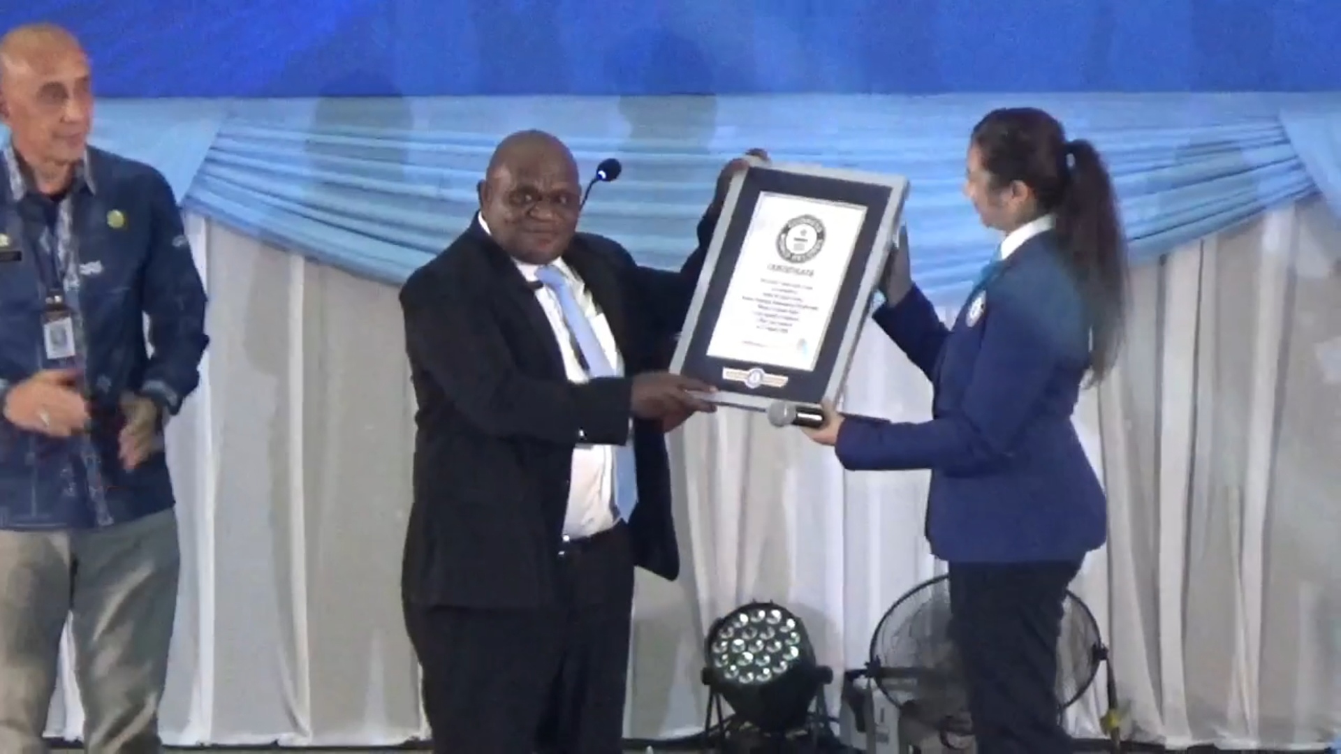 Kementerian HAM RI Pecahkan Rekor Guinness World, Libatkan Puluhan Ribu Peserta